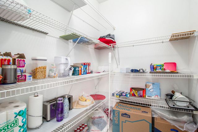 2119 Cattail Circle, Rochester, MI 48309