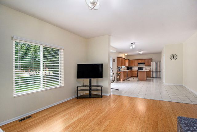 2119 Cattail Circle, Rochester, MI 48309