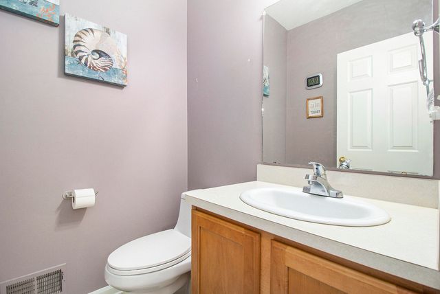 2119 Cattail Circle, Rochester, MI 48309