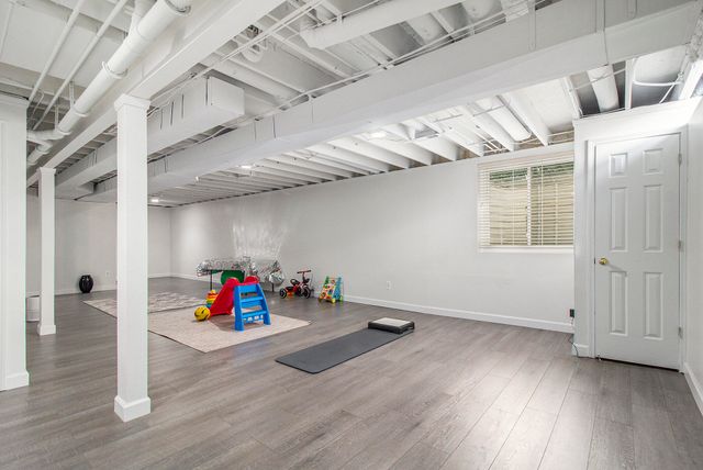 2119 Cattail Circle, Rochester, MI 48309