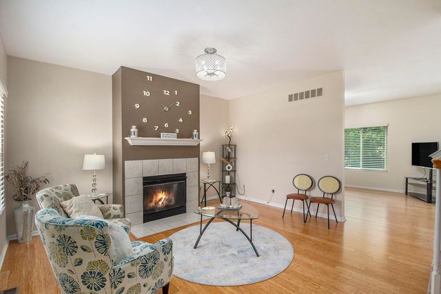 2119 Cattail Circle, Rochester, MI 48309