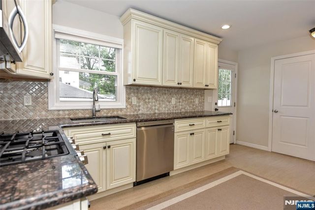 113 Grove Street, Waldwick, NJ 07463
