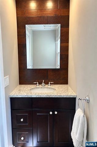 113 Grove Street, Waldwick, NJ 07463