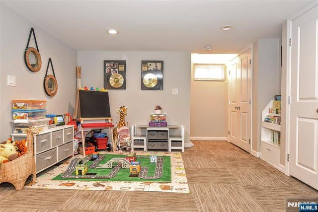 113 Grove Street, Waldwick, NJ 07463