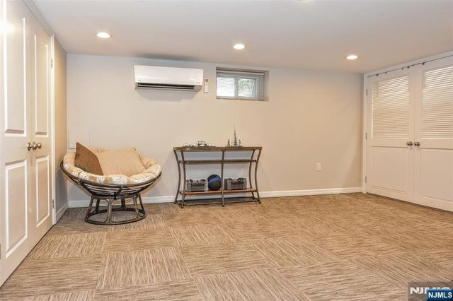 113 Grove Street, Waldwick, NJ 07463