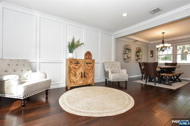 113 Grove Street, Waldwick, NJ 07463