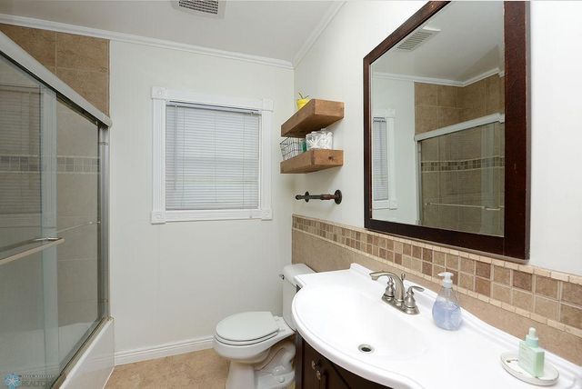 514 4th Avenue S, Moorhead, MN 56560