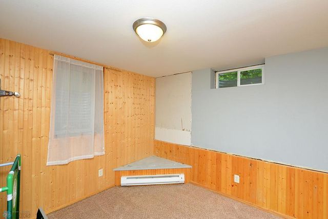 514 4th Avenue S, Moorhead, MN 56560