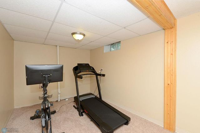 514 4th Avenue S, Moorhead, MN 56560