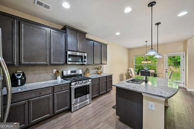 128 Delwood Drive, Mcdonough, GA 30252