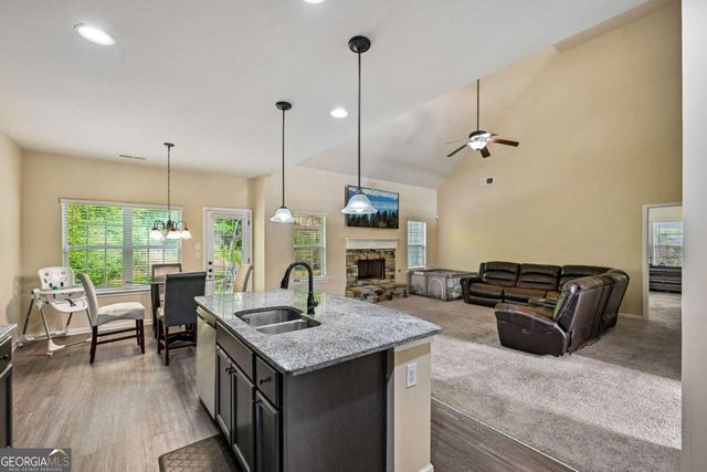 128 Delwood Drive, Mcdonough, GA 30252