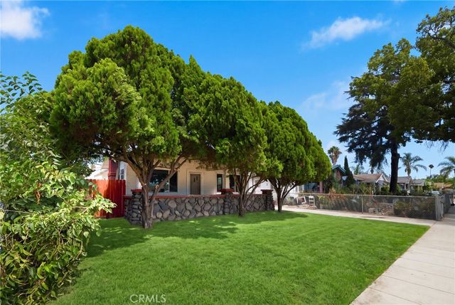 755 E Monterey Avenue, Pomona, CA 91767