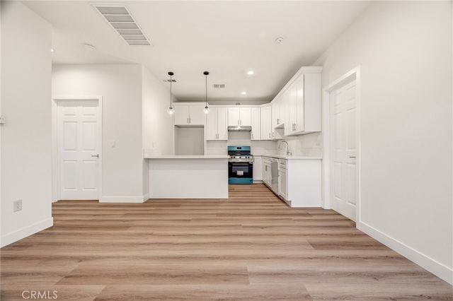755 E Monterey Avenue, Pomona, CA 91767