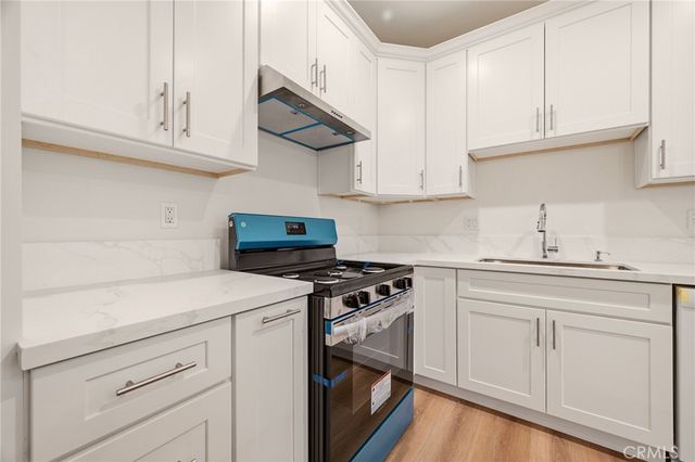 755 E Monterey Avenue, Pomona, CA 91767