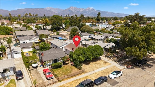 755 E Monterey Avenue, Pomona, CA 91767