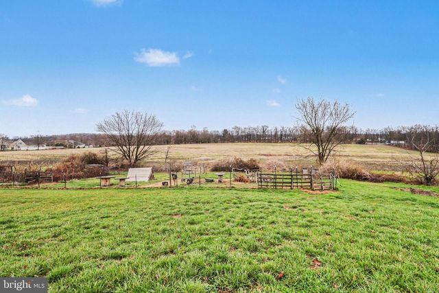 7139 OLD HARRISBURG RD, York Springs, PA 17372