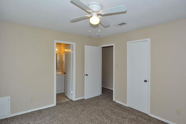 28302 Doverbrook Drive Drive, Huffman, TX 77336