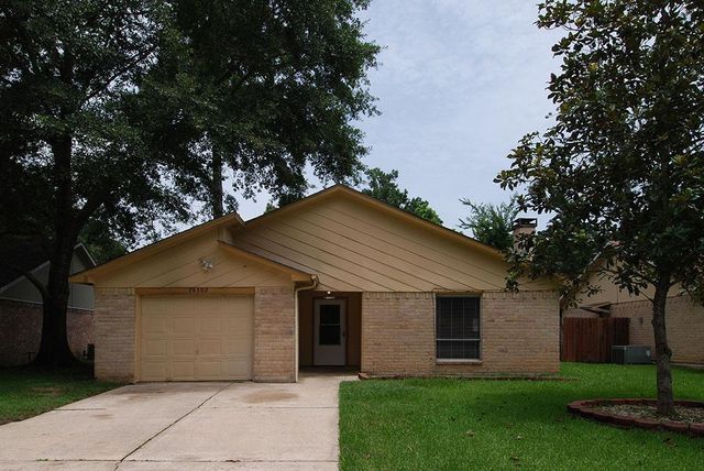 28302 Doverbrook Drive Drive, Huffman, TX 77336