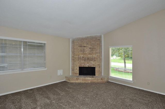 28302 Doverbrook Drive Drive, Huffman, TX 77336