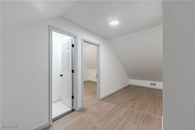 4049 W 157th Street, Cleveland, OH 44135