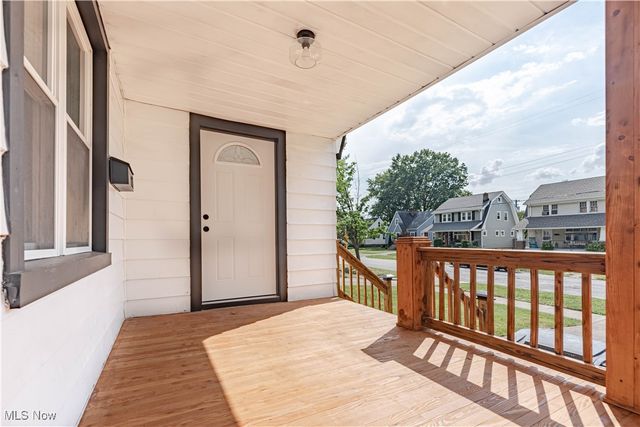 4049 W 157th Street, Cleveland, OH 44135