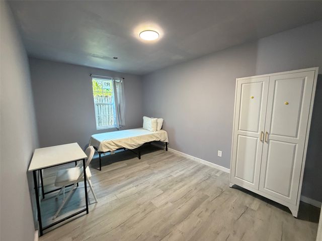 513 Shawnee Trace, Grand Prairie, TX 75051