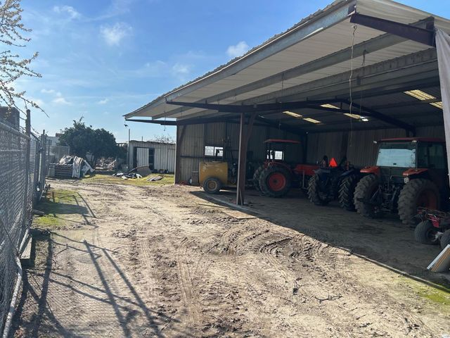 9577 S Del Rey Avenue, Selma, CA 93662