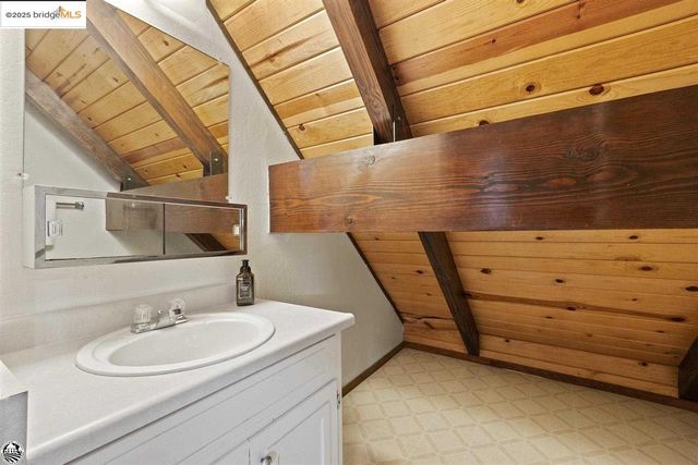 19385 Superior, Twain Harte, CA 95383