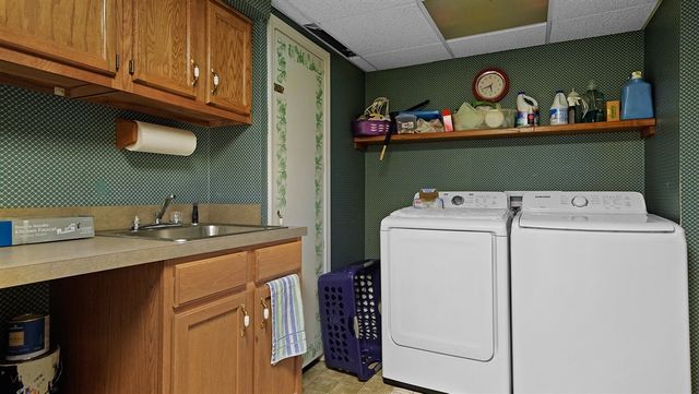 272 W 23rd Street, Holland, MI 49423