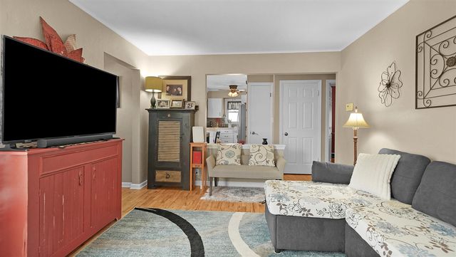 272 W 23rd Street, Holland, MI 49423