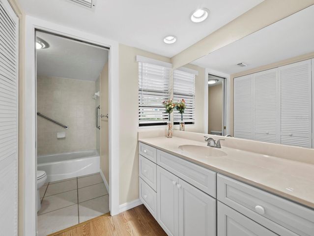 5260 GULF OF MEXICO DRIVE 413, Longboat Key, FL 34228