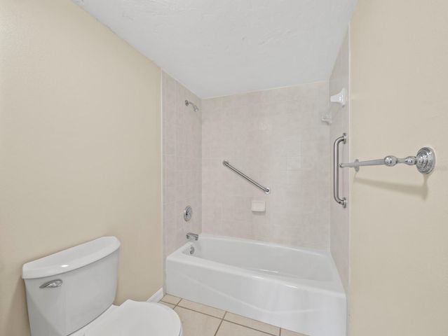 5260 GULF OF MEXICO DRIVE 413, Longboat Key, FL 34228