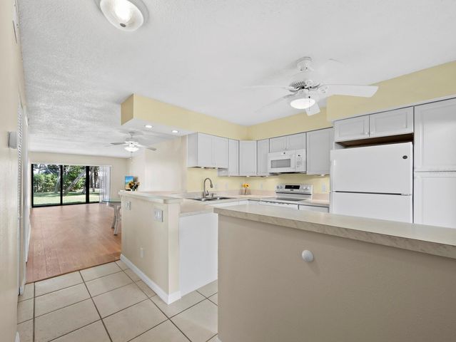 5260 GULF OF MEXICO DRIVE 413, Longboat Key, FL 34228