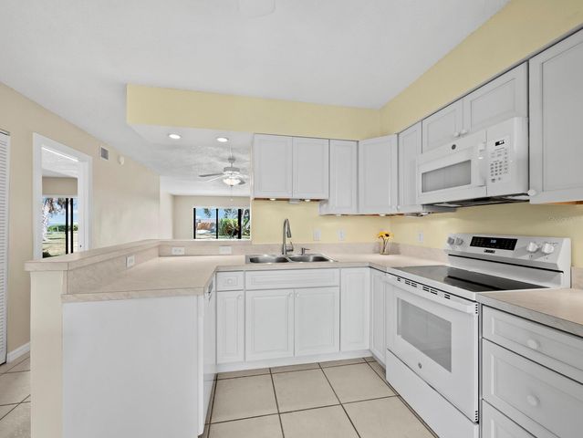 5260 GULF OF MEXICO DRIVE 413, Longboat Key, FL 34228