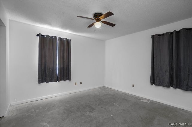 1561 NW 21st Street, Crystal River, FL 34428