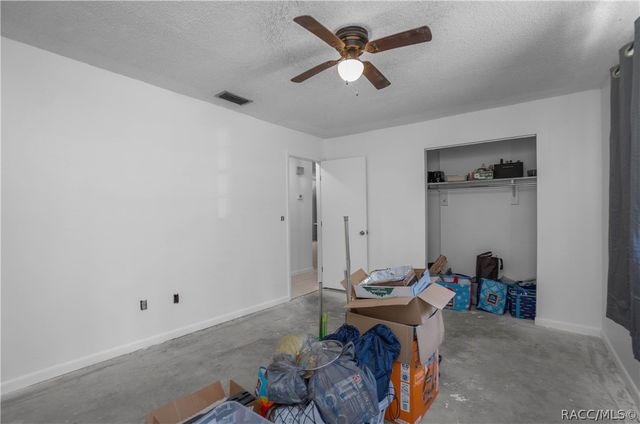 1561 NW 21st Street, Crystal River, FL 34428
