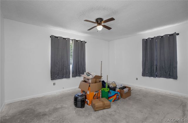 1561 NW 21st Street, Crystal River, FL 34428