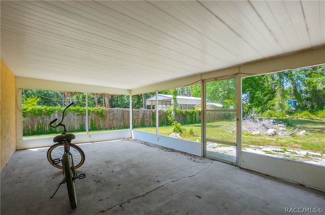 1561 NW 21st Street, Crystal River, FL 34428
