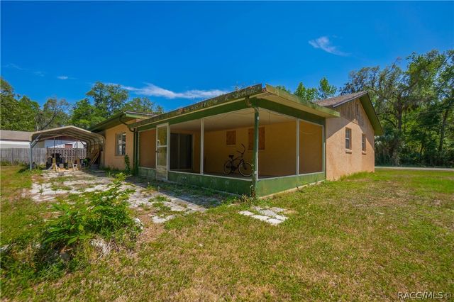 1561 NW 21st Street, Crystal River, FL 34428