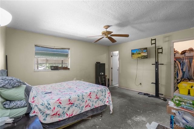 1561 NW 21st Street, Crystal River, FL 34428