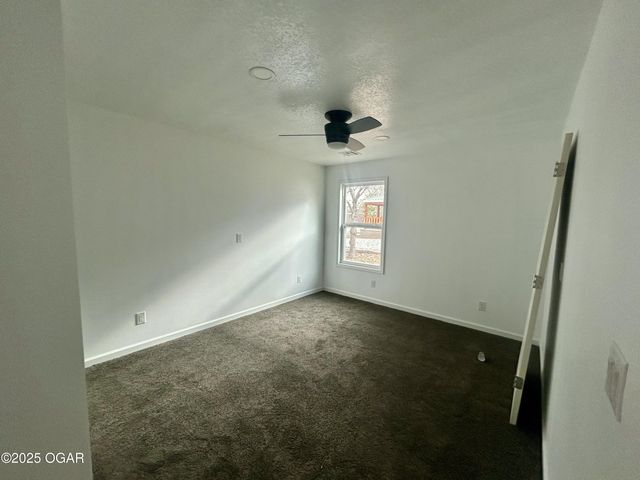 112 Orchard Street, Alba, MO 64830