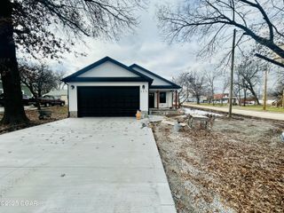 112 Orchard Street, Alba, MO 64830