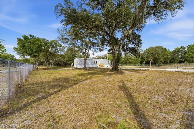 169 Avenida Del Sur, Clewiston, FL 33440