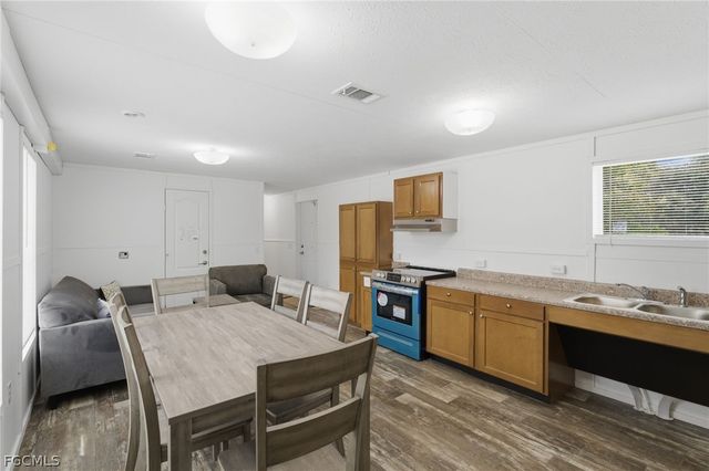 169 Avenida Del Sur, Clewiston, FL 33440