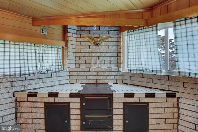 2239 BEVERLY DR, Hagerstown, MD 21740