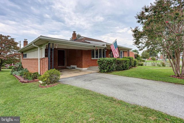 2239 BEVERLY DR, Hagerstown, MD 21740