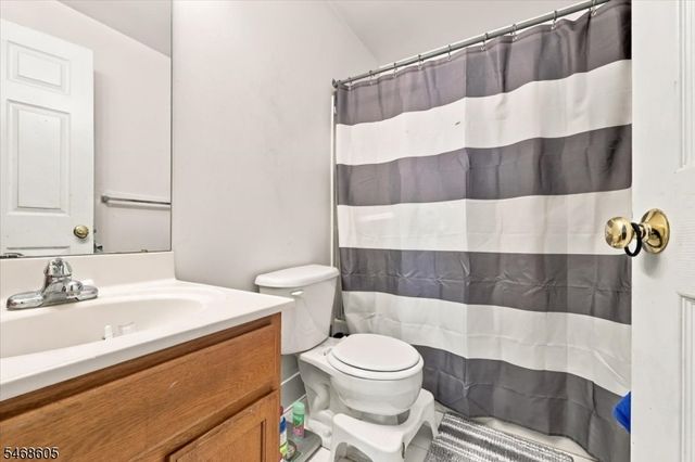 39 Union St 406, Hackensack City, NJ 07601
