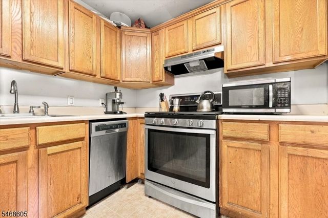 39 Union St 406, Hackensack City, NJ 07601