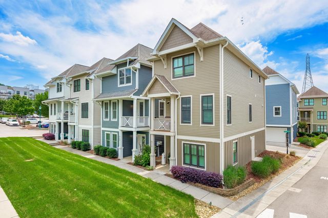 909 Spinnaker Way, Chattanooga, TN 37402