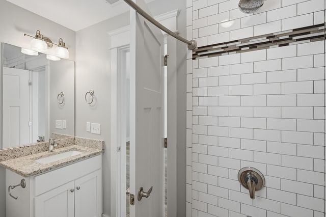 909 Spinnaker Way, Chattanooga, TN 37402